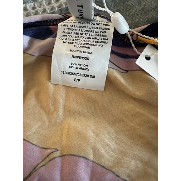 Trina Turk Breeze Floral Tunic Dress Cover-Up NWT - Picture 4 of 4